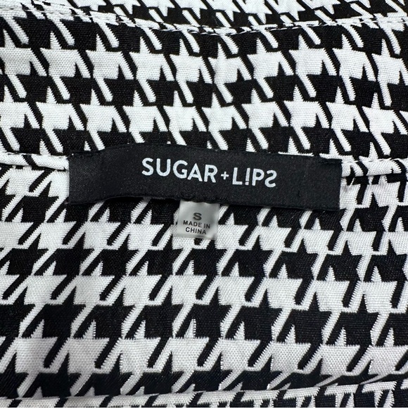 Sugarlips Black and White Houndstooth Mini Pencil Skirt - Picture 7 of 7